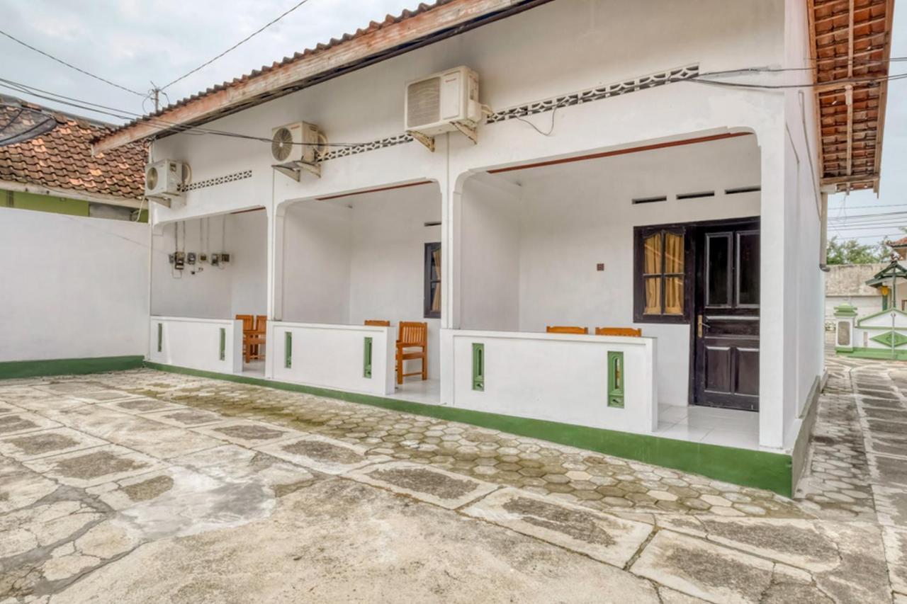 Kretek Reddoorz Near Wisata Pantai Parangtritis מראה חיצוני תמונה